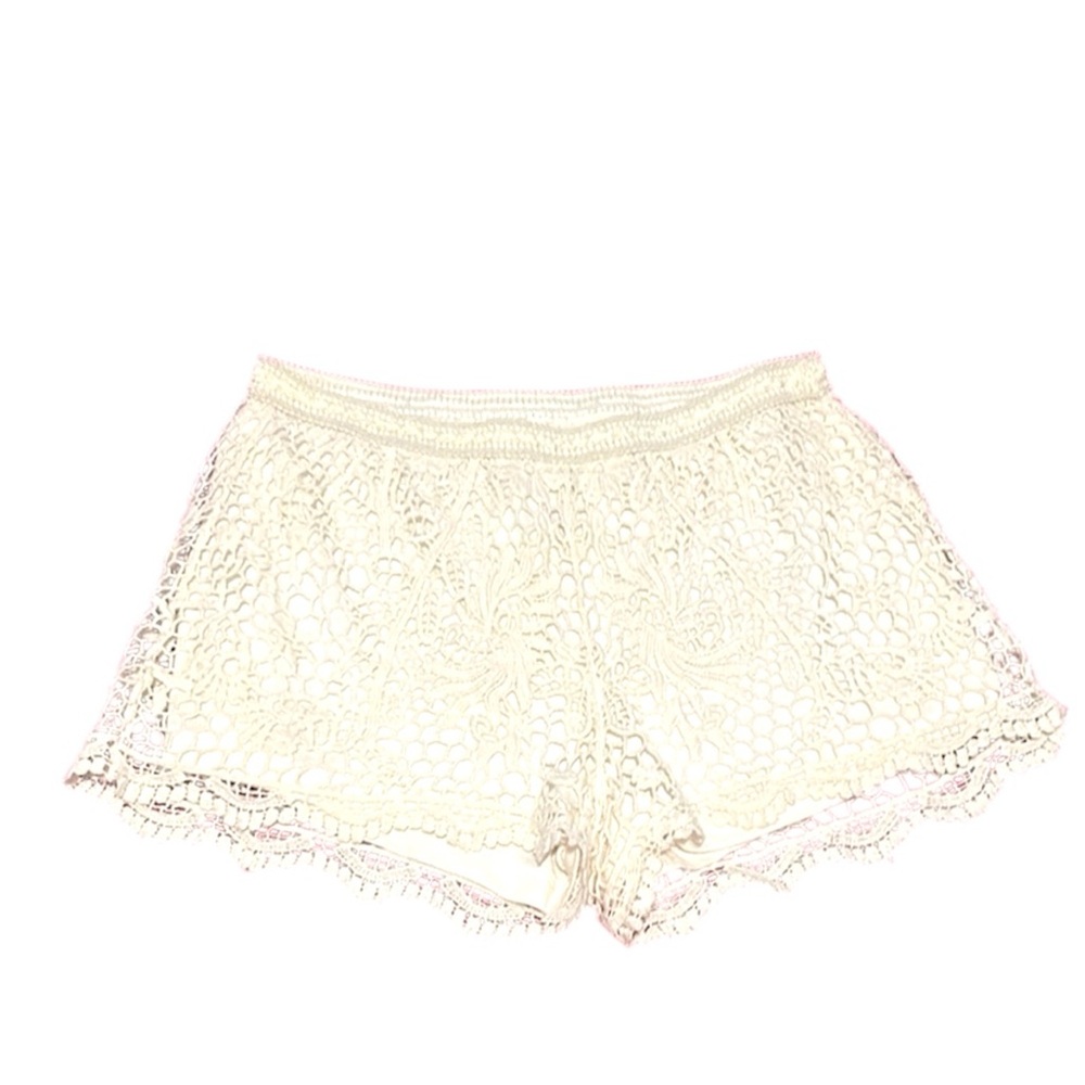 Cream Lace Crochet Shorts